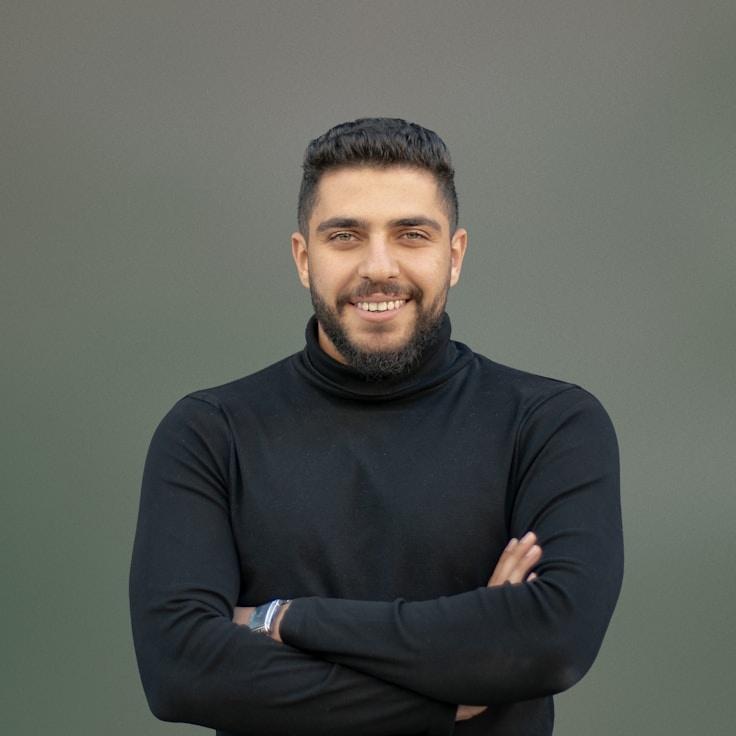 Sofia Rossi - Founder of FreshLinenGrid